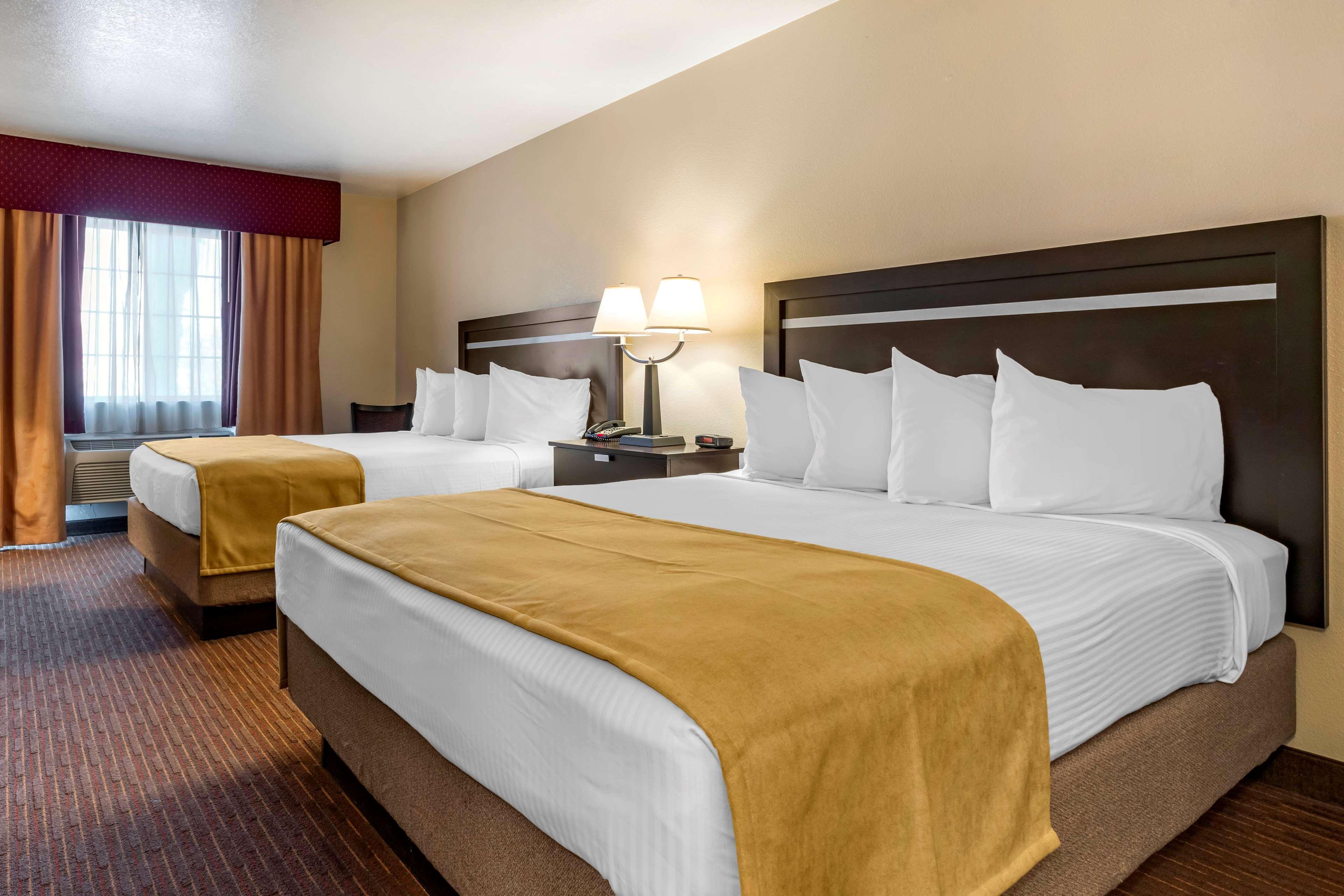 Best Western Luxury Inn Tracy Exterior foto
